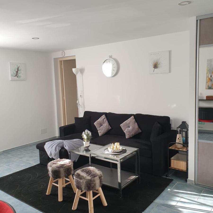 Apartment Avignon Le Pontet  Exteriör bild